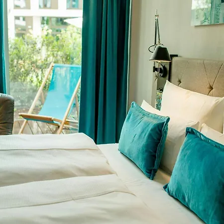 Motel One Köln-Messe-3
