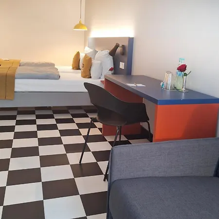 Holiday Inn - The Niu, Form Stuttgart Feuerbach By Ihg-2