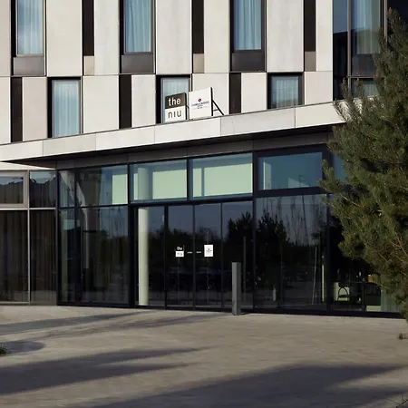 Holiday Inn - The Niu, Hub Dusseldorf Messe By Ihg-2
