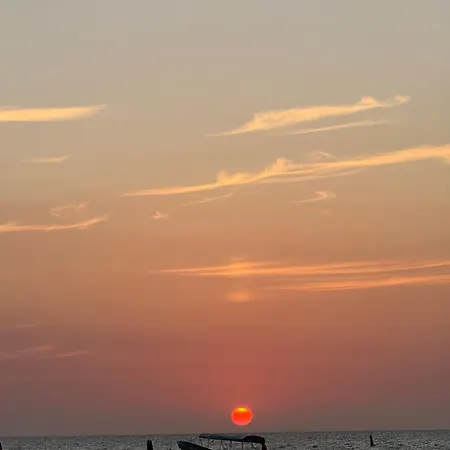 Roma Beach-2