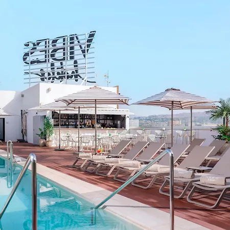 Hotel Malaga Vibes-3