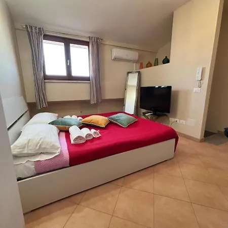 Villa Lulu Fronte Metro C, 25 Minuti Dal Colosseo-2