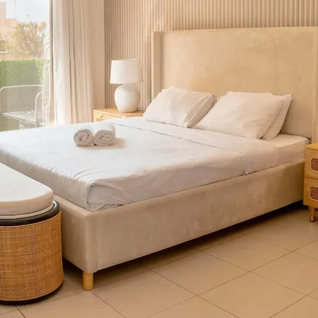 Live And Experience Al Marjan Island 1Br-2
