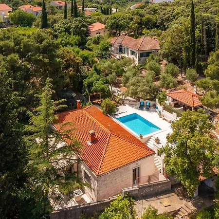 New Luxury Villa Korcula Timeless With Private Pool, Free Parking, Seafront, For 6 Persons-3