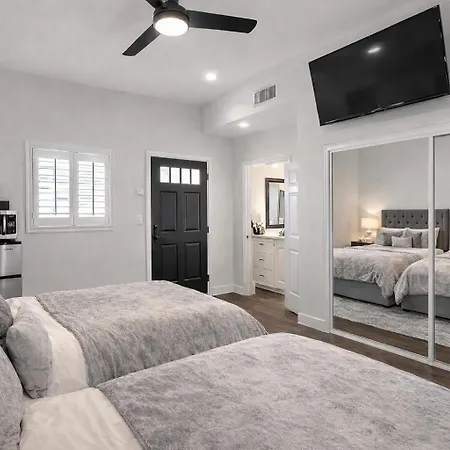 Calabasas Hillside 1Bd Hideaway Retreat-2