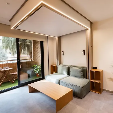 Motus Disruptive Apartments-2