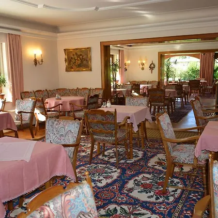Hotel Garni Sonnenhof-3