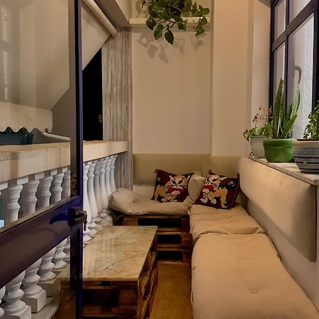 Alvaros Apartment-2