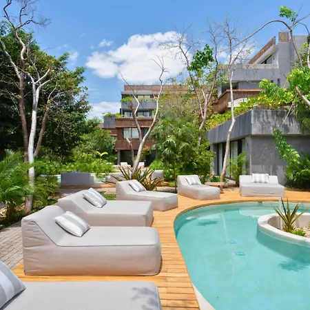 Stylish Studio In Humana Bikes & Pools-2