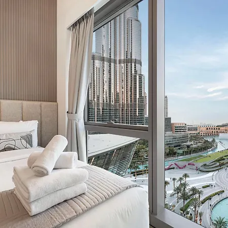 Panoramic Fountain Show And Burj Khalifa Views-3