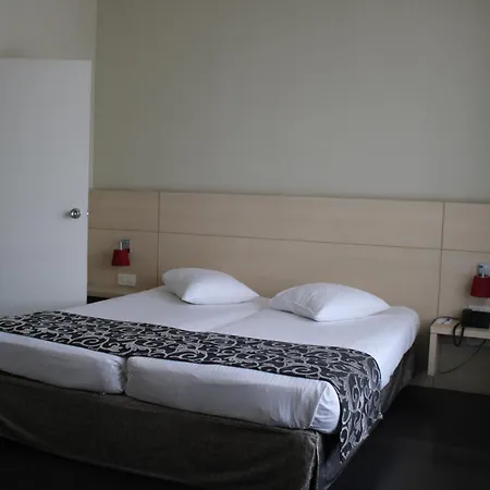 Theater Hotel-3