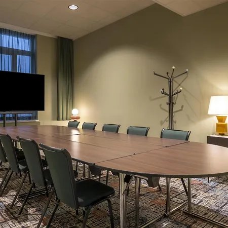 Doubletree By Hilton Brussels City-2