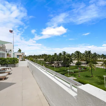 Bentley Hotel South Beach-2
