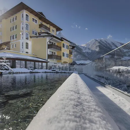 Hotel AlpenSchlössl-3
