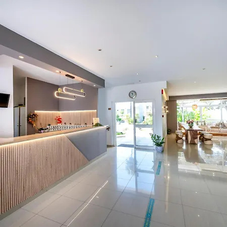Palm Beach Hotel - Adults Only-3