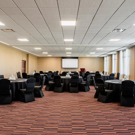 Four Points By Sheraton Grande Prairie-2