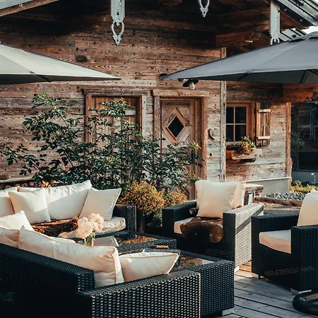 Alpzitt-Chalets-2