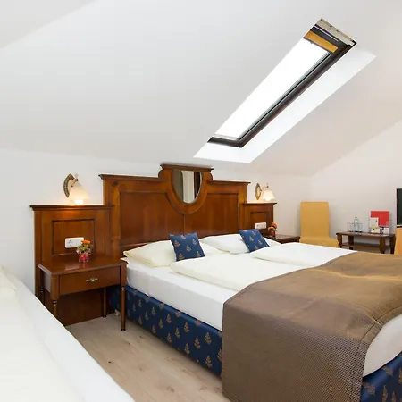Hotel Bayrischer Hof-3