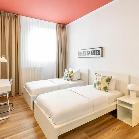 Midi Inn Parkhotel Mitte-2