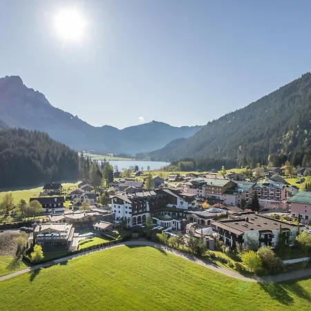 Hotel Tyrol am Haldensee-3
