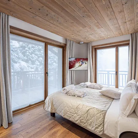 Chalet Spacieux A Courchevel Avec Piscine Et Sauna - Fr-1-568-27-2
