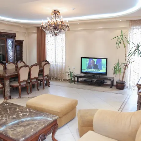 Prime Apartment 2 Bedrooms-2