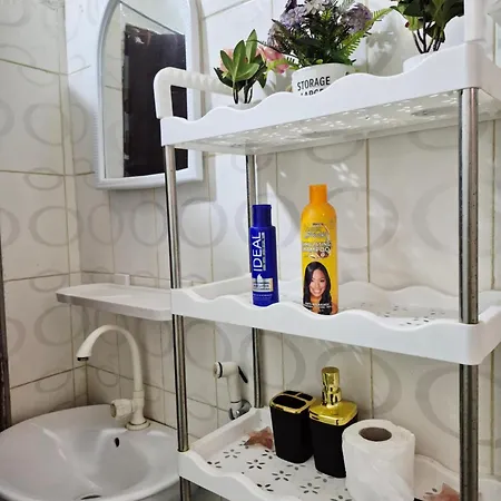 Chambre Climatisee Avec Toillette Interieure Wi-Fi Et Discrete-2