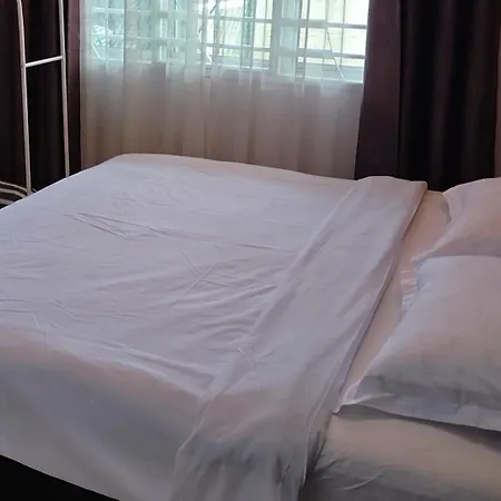 Cozy Rizqy - Spacious & Budget-Friendly 3R2B Homestay-2