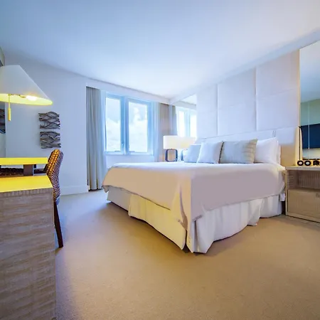 1 Hotel 1 Bedroom 1 And Half Bathroom Beachfront Residence With Balcony-3