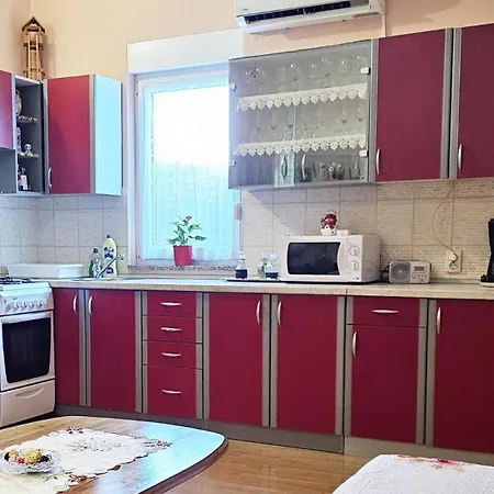 Beautiful Casa Ivana With Pool In Pula-2