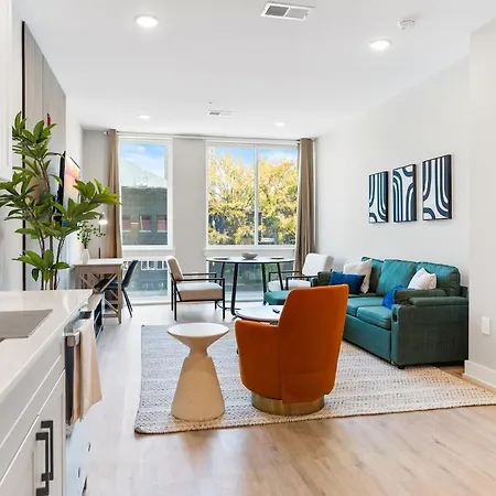 1Bd Sleeps 4 With Views - Near Fish Town And Old City-2