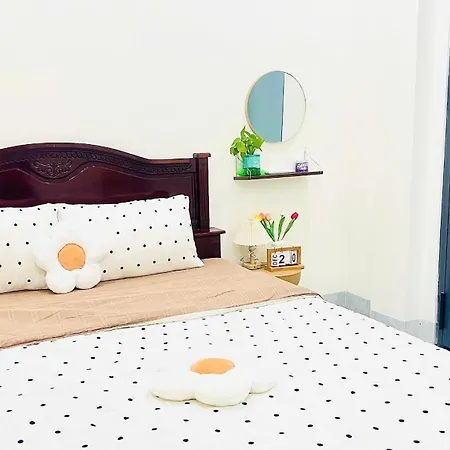 Nguyen Can 3 Phong Gan Bien, Gan Tttp - 1988 Homestay-3
