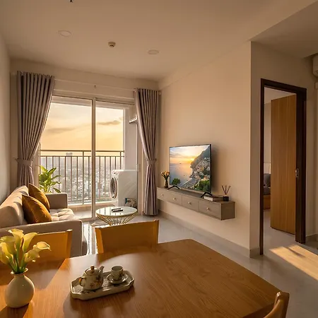 Lang Retreat Apartment - Resort Pool & Elite Gym-2