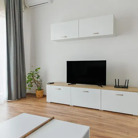 Rbc Apartments With Terrace And Parking-3