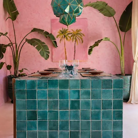 Moroccan Design Villa Private Pool 15 Minutes From The Medina-3