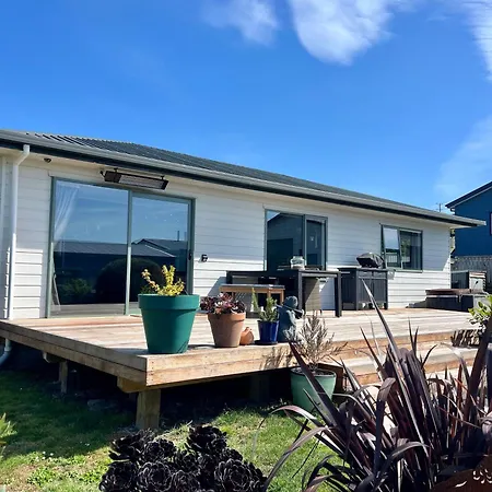 Sea View Cottage-2