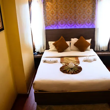 Komal Hotel-2