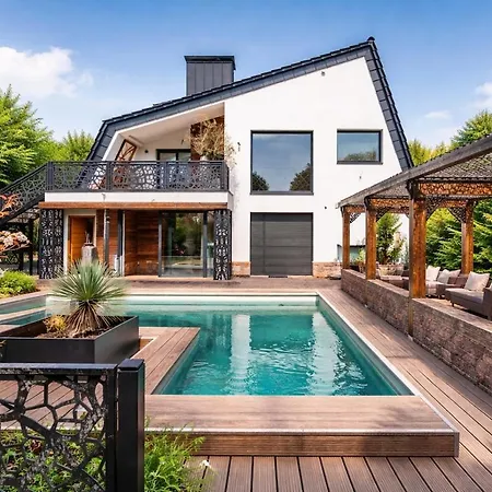Villa Vibes - Luxus & Pool-2