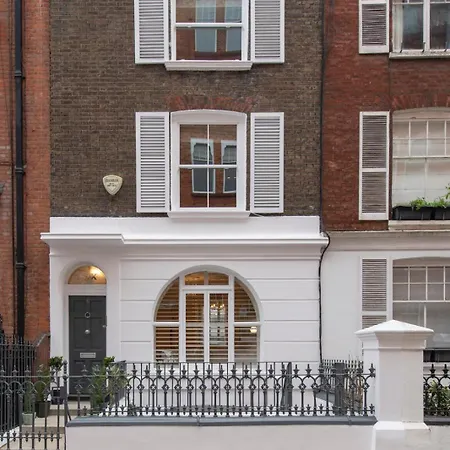 Kensington Court Home-3
