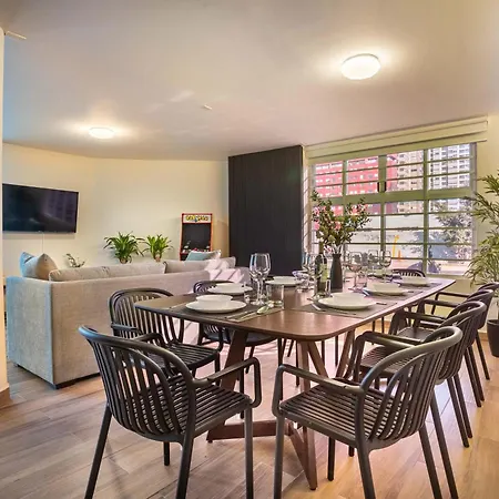 Stylish Home With Arcade Game & Private Patio-2