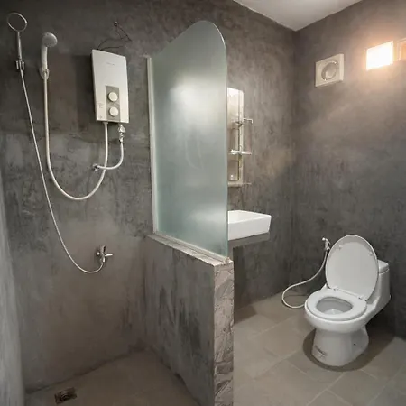 Expat Resort-3