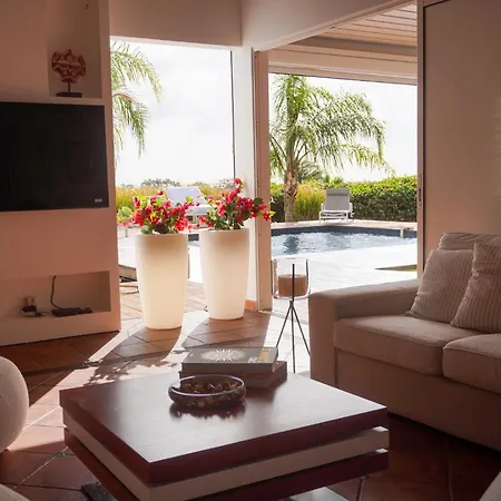 Villa Solenza 3 Bedrooms Pool & Tropical Havre-2
