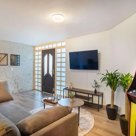 Stylish Home With Arcade Game & Private Patio-3