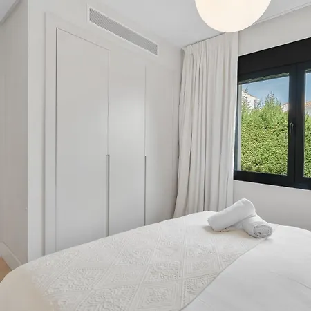 Vacation Marbella I Villa Sharma, Sea View Villa, Prime Location, Heated Pool, Sauna, Cine & Entertainment Room, Close To The Beach And Puerto Banus-3
