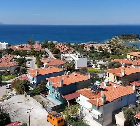Stylish Villa In Kusadasi, 5 Minutes To The Center And The Sea-3