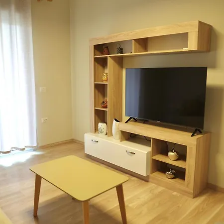 Cozy Corner Tirana-3
