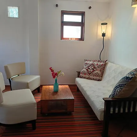 Apartamento Encantador Familias Con Parqueadero A 4 Cuadras De La Plaza Principal-3
