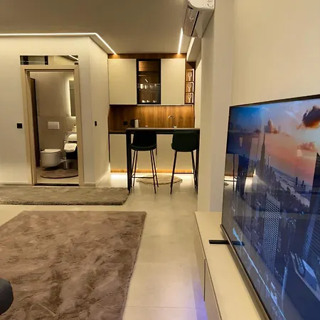 Luxury Studio 1 In Prishtina Cozy & Modern-3