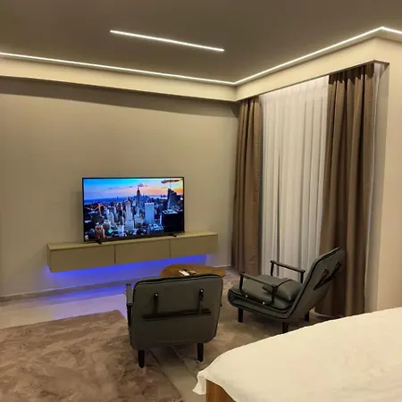 Luxury Studio 1 In Prishtina Cozy & Modern-2
