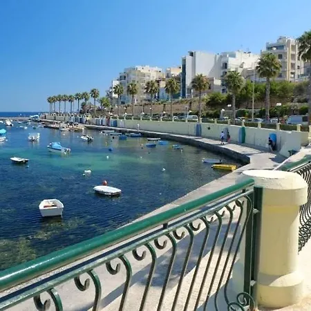 Stay At Portobello Luxury Suites-3